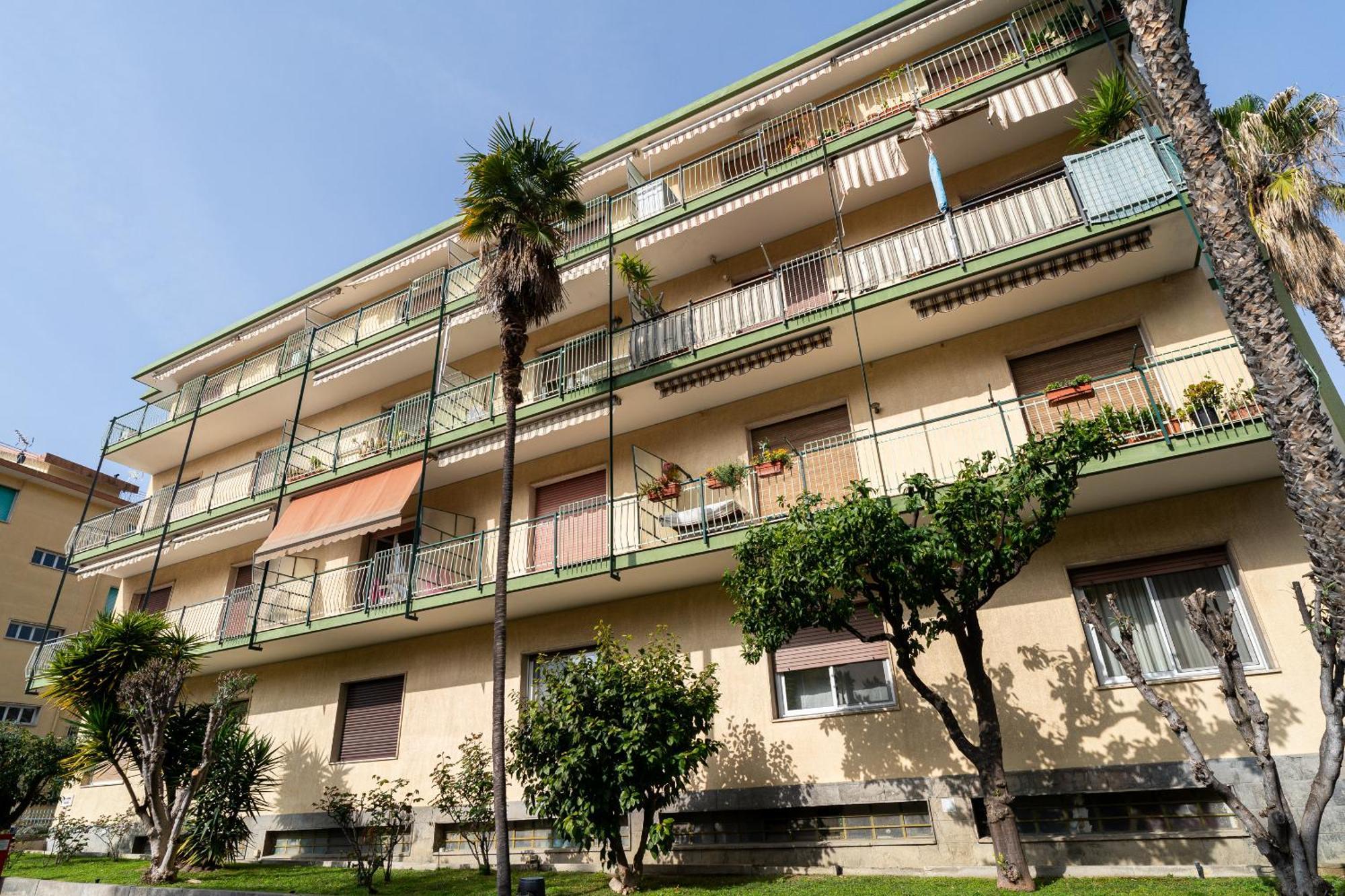 Casa Silvia - Central - Terrace - Wifi Bordighera Exterior foto