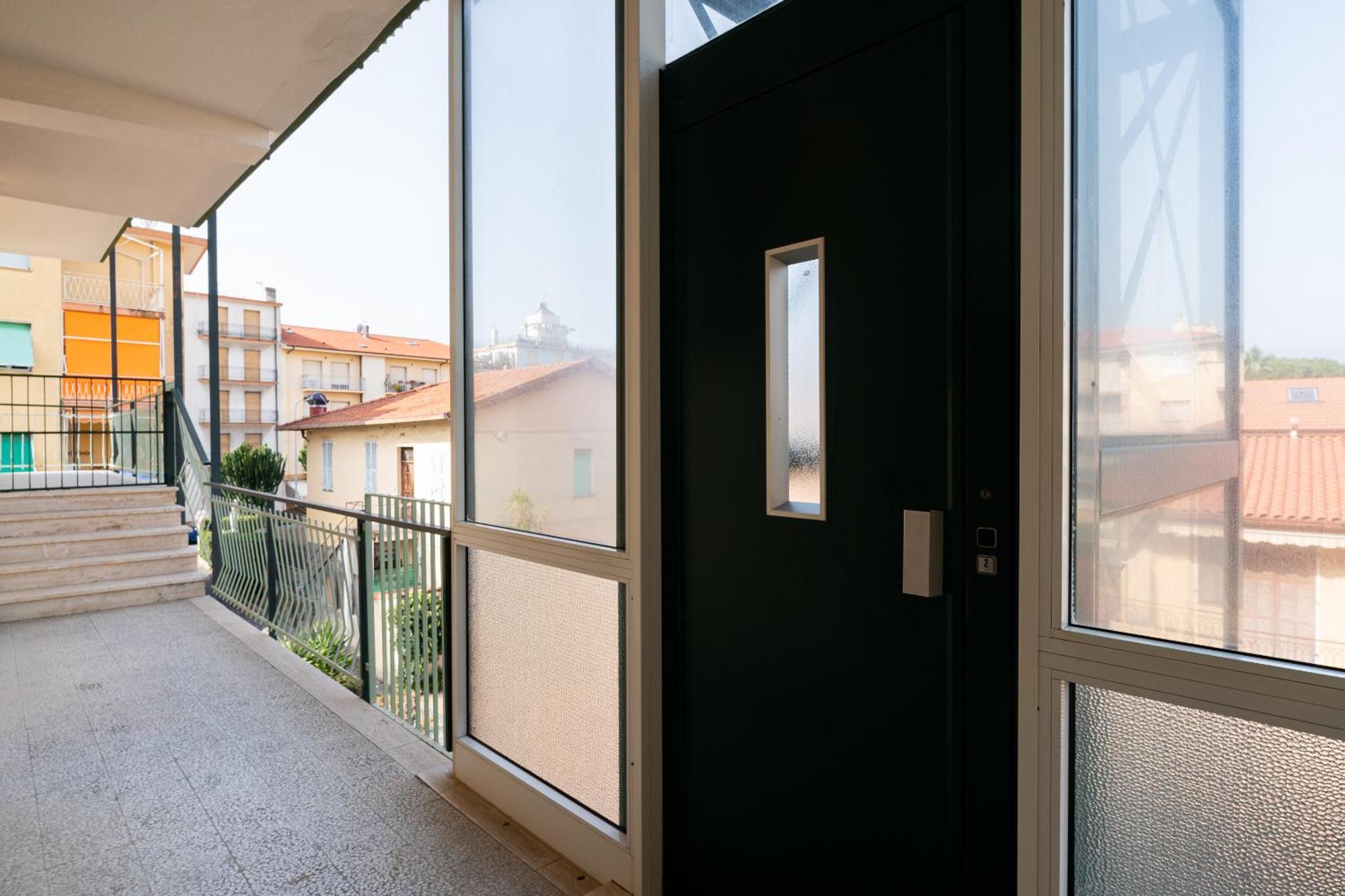 Casa Silvia - Central - Terrace - Wifi Bordighera Exterior foto